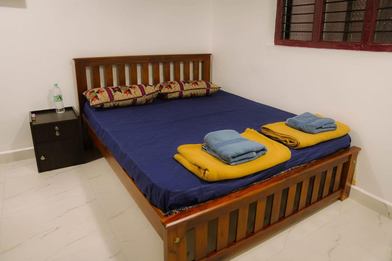 White Sand Beach Stay Resort Kumta Esterno foto