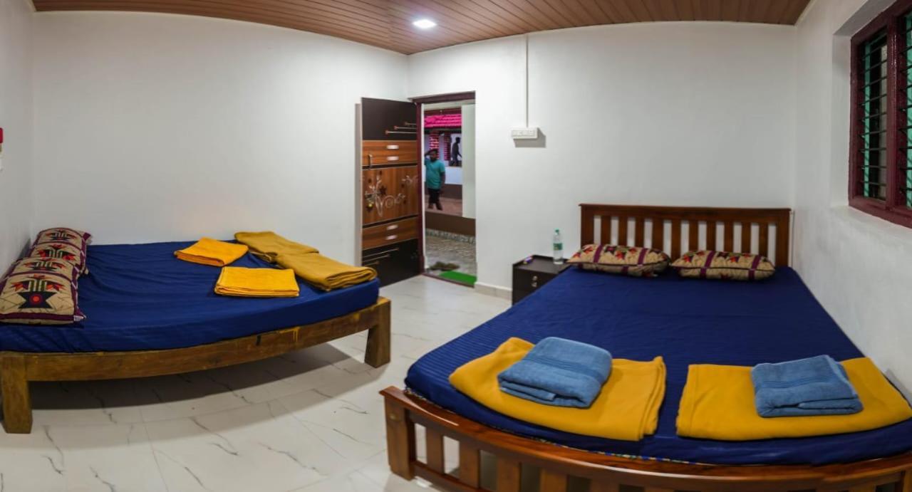 White Sand Beach Stay Resort Kumta Esterno foto